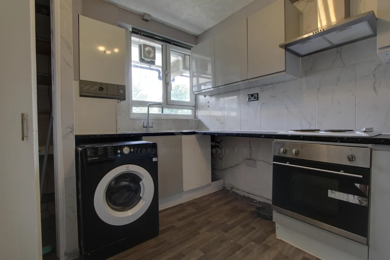 Mursell Estate, London, SW8, photo 3