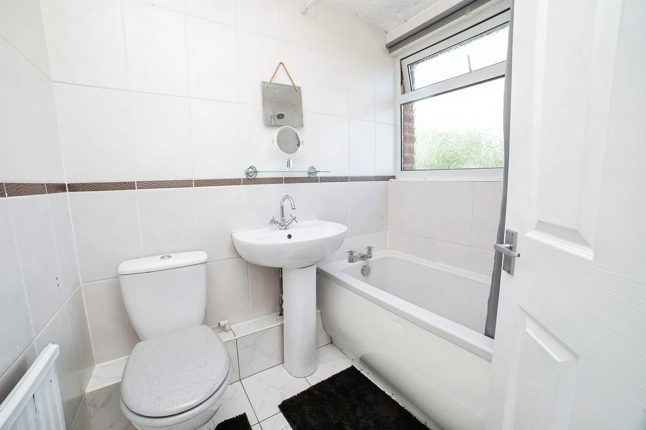 Starthe Bank, Heanor, DE75, photo 13