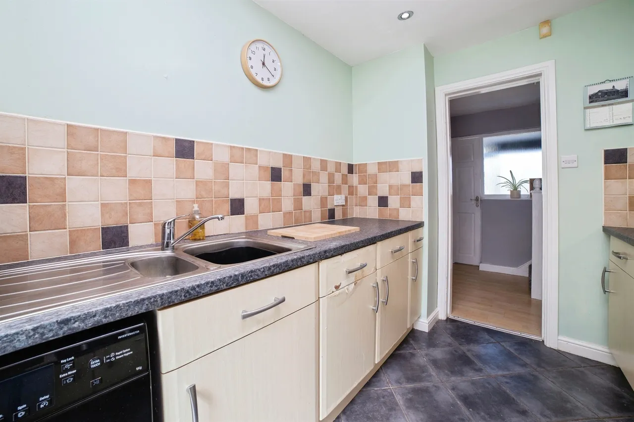 Starthe Bank, Heanor, DE75, photo 9