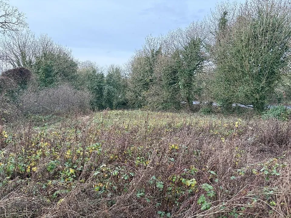 Land to the West Side of 145 Main Road, Middleton Cheney, Banbury, Northamptonshire, OX17, photo 5