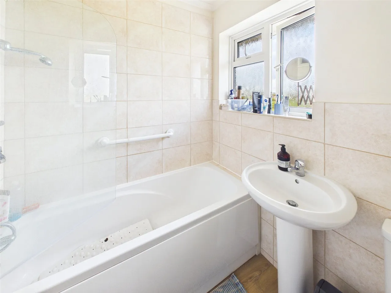 Wigley Road, Feltham, TW13, photo 10