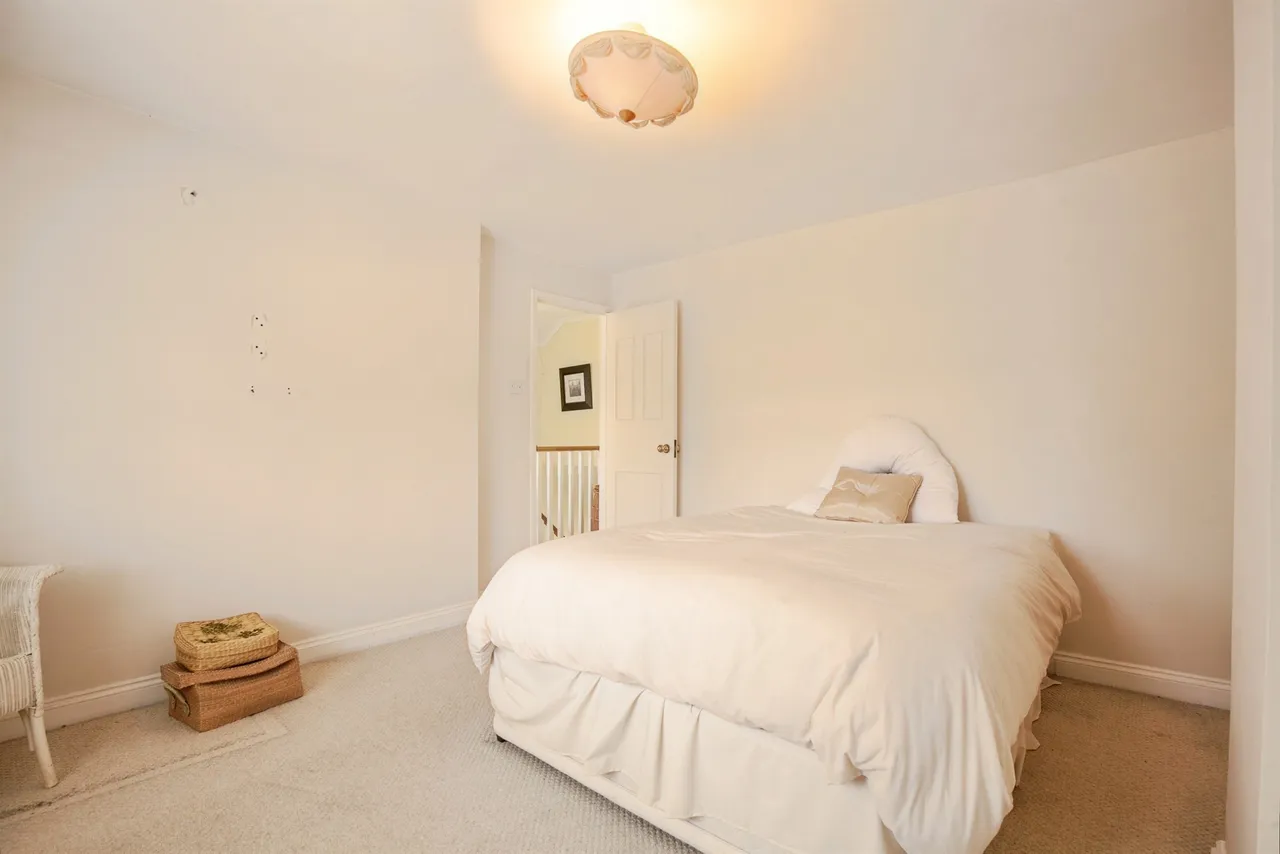 Chanctonbury Road, Burgess Hill, RH15, photo 20