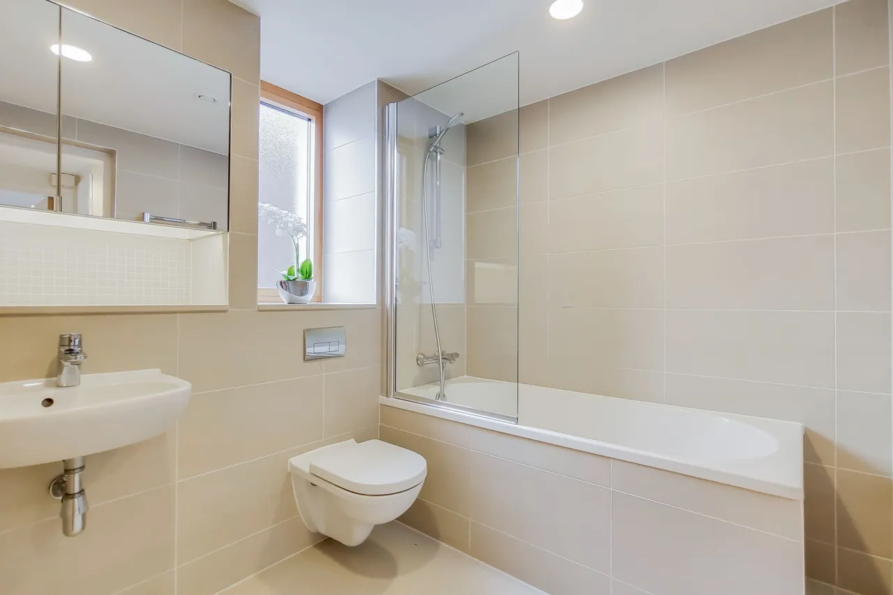 Flat 3 Solstice Point, 86 Delancey Street, London, photo 11