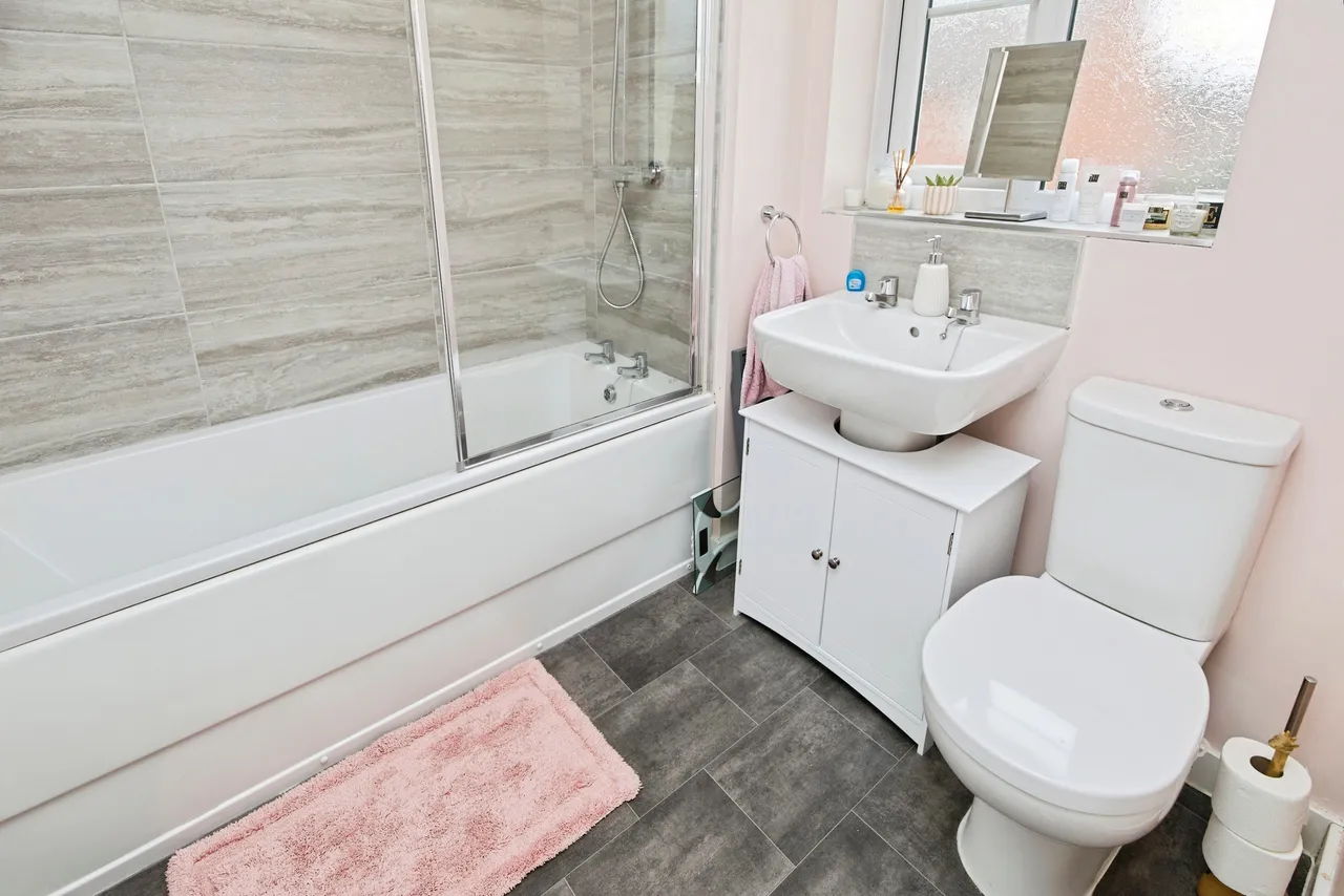 Lulworth Road, Boulton Moor, DE24, photo 14
