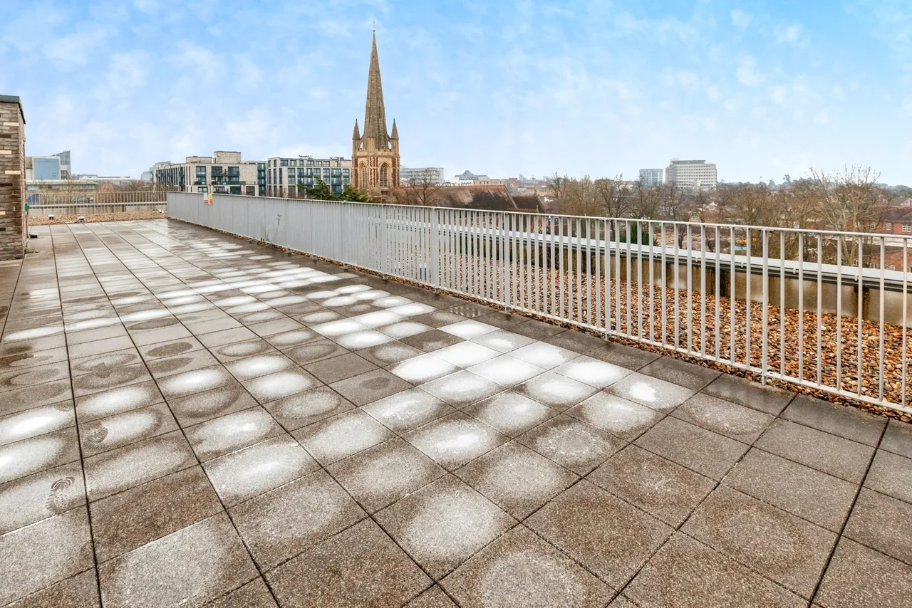 Windsor Road, Slough, SL1, photo 13