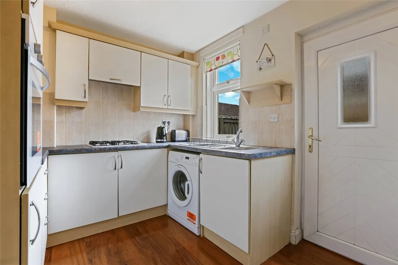 Burnside Crescent, Blantyre, Glasgow, South Lanarkshire, G72, photo 4