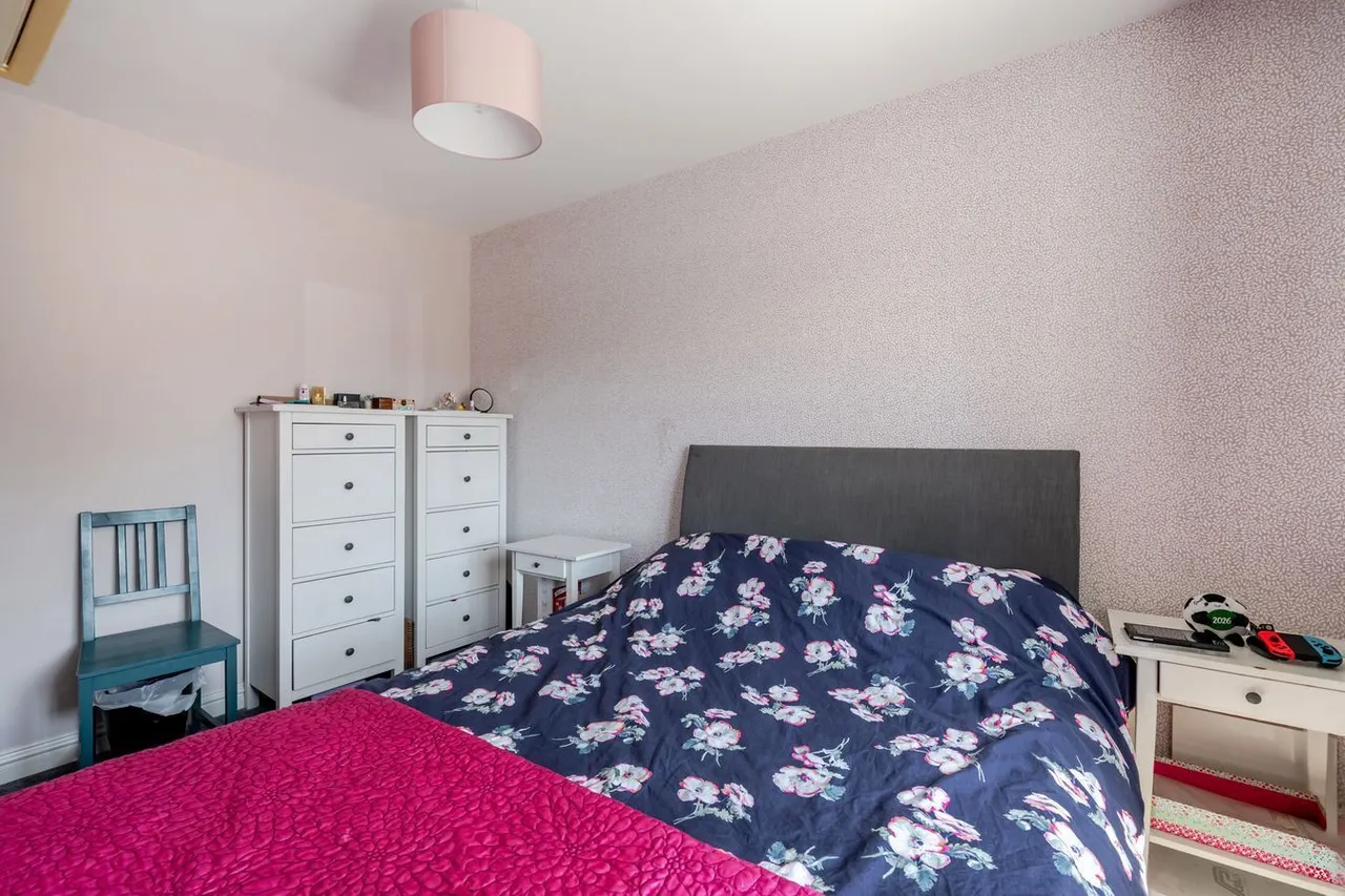 York Mews, Shepton Mallet, BA4, photo 9