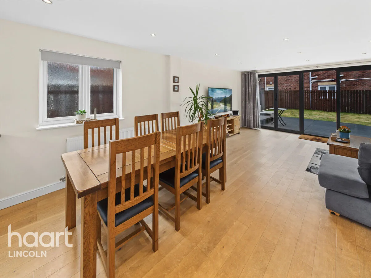 Richmond Drive, North Hykeham, LN6, photo 7
