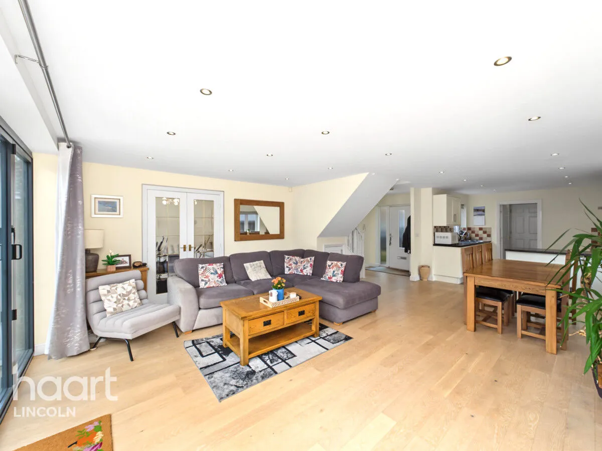 Richmond Drive, North Hykeham, LN6, photo 5