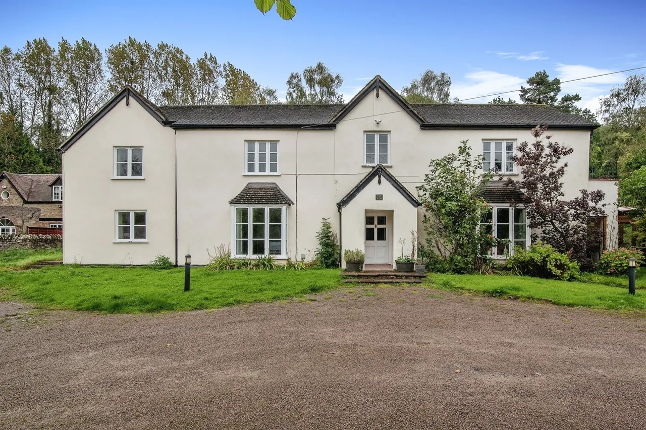2 bed flat for sale — The View, Wormelow, Hereford