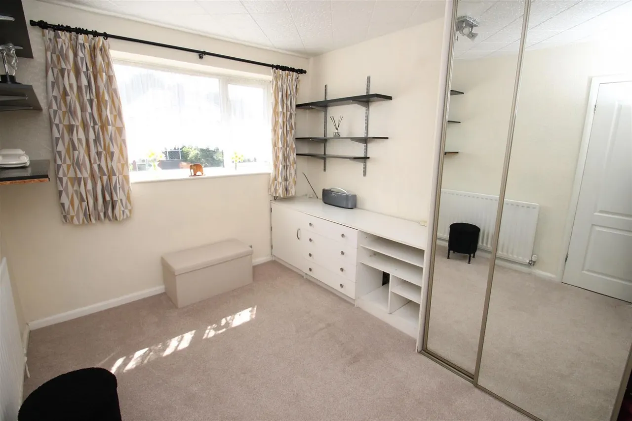 Penncricket Lane, Rowley Regis, photo 10