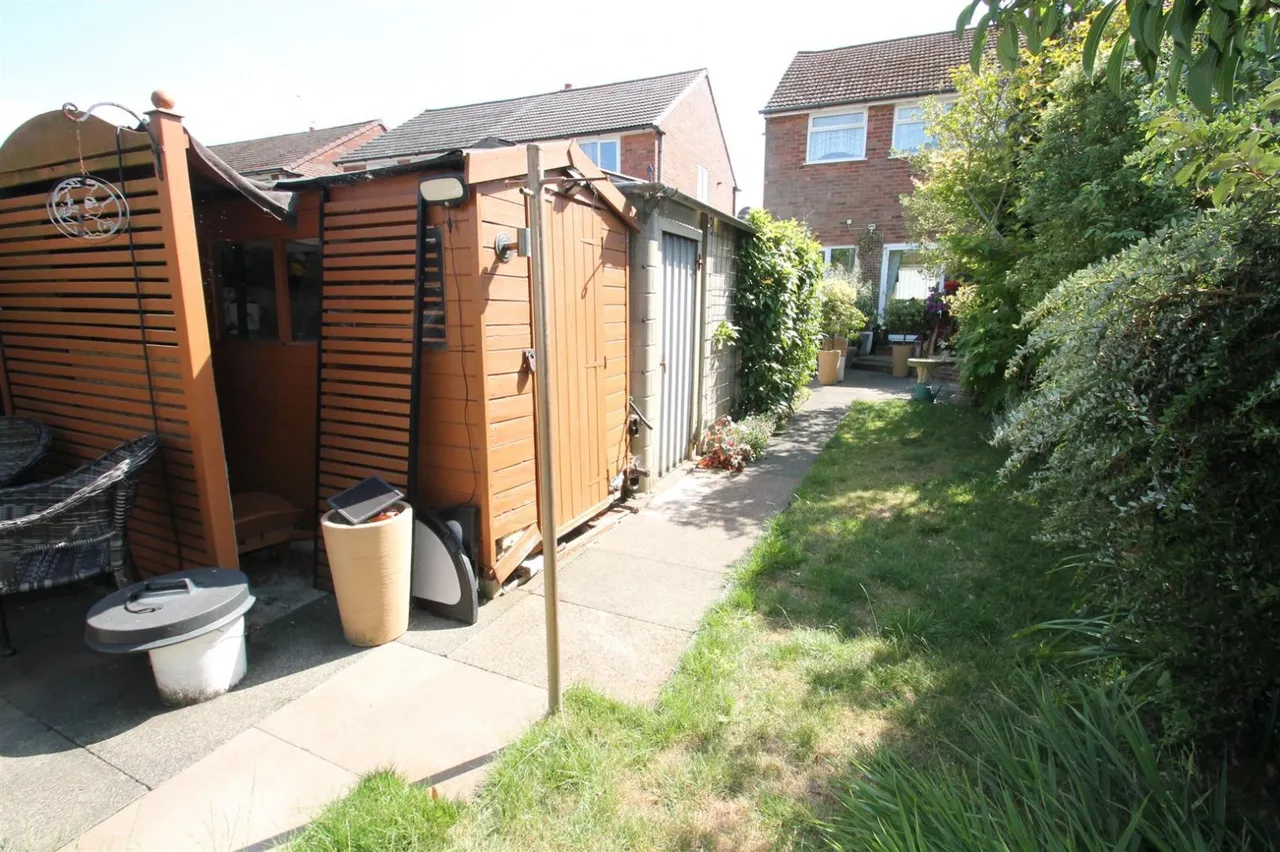 Penncricket Lane, Rowley Regis, photo 17