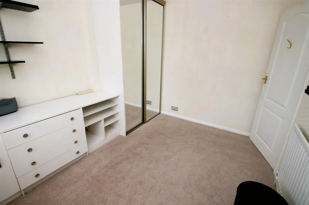 Penncricket Lane, Rowley Regis, photo 9