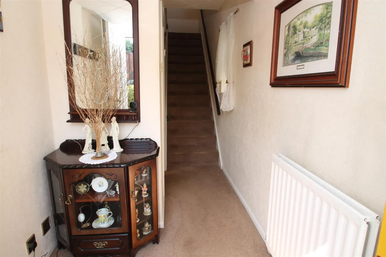 Penncricket Lane, Rowley Regis, photo 2