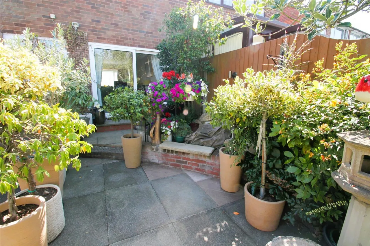 Penncricket Lane, Rowley Regis, photo 14