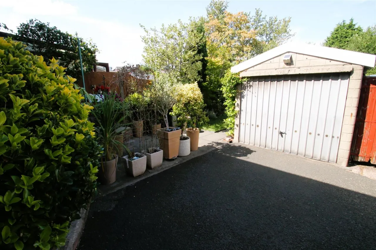 Penncricket Lane, Rowley Regis, photo 18