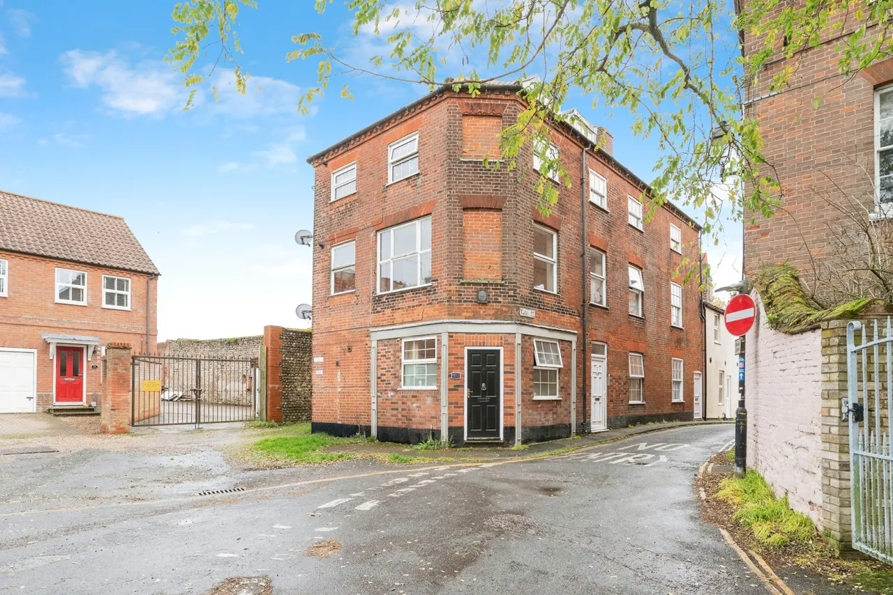 2 bed flat for sale — Tunn Street, Fakenham, Norfolk, NR21