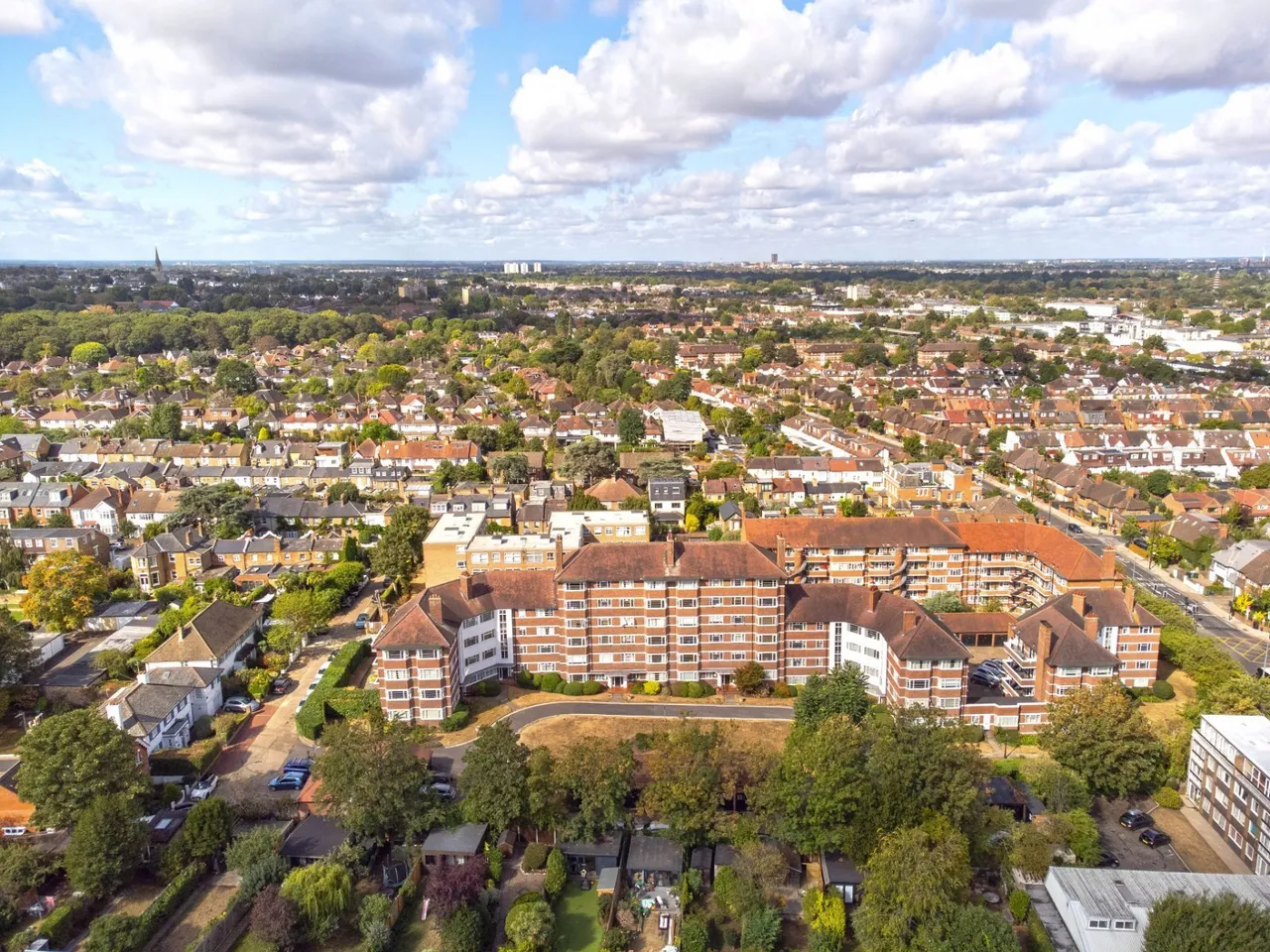 Upper Richmond Road West, London, SW14, photo 18