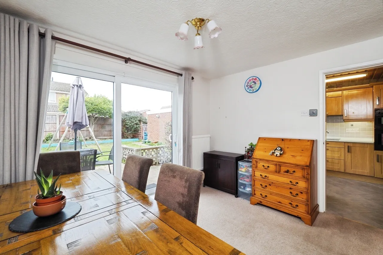 Charnwood Grove, Bingham, NG13, photo 8
