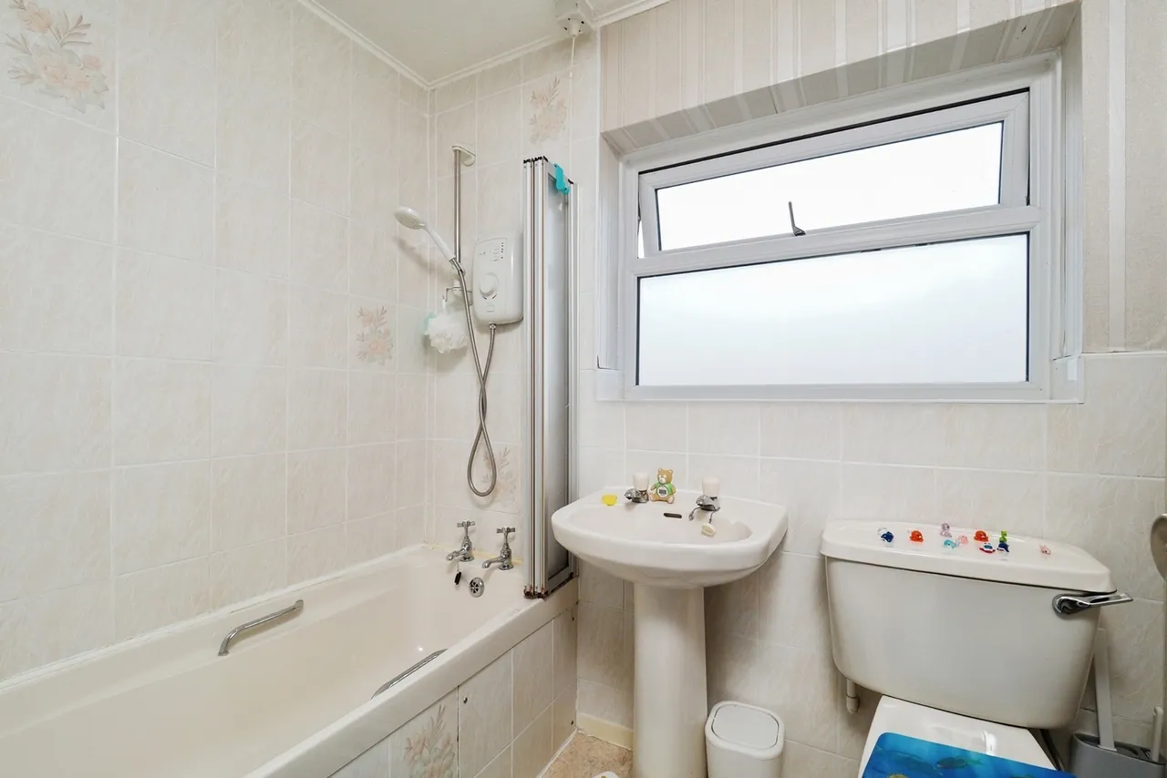 Charnwood Grove, Bingham, NG13, photo 15