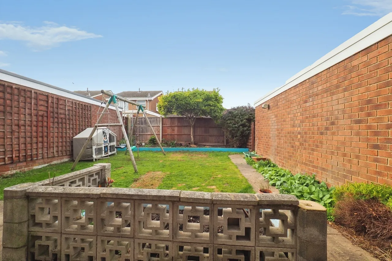 Charnwood Grove, Bingham, NG13, photo 4
