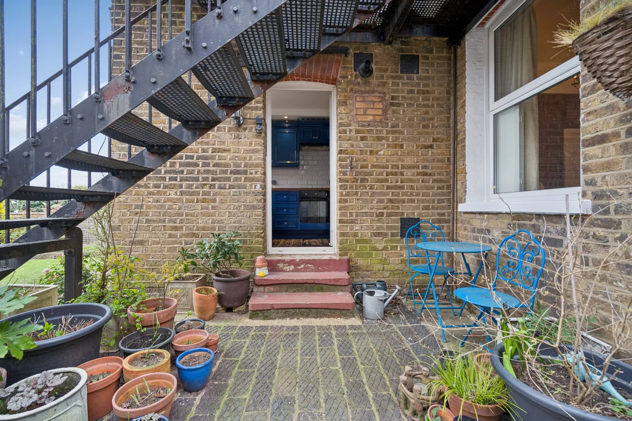 Flat 1, 49 Bushey Hall Road, Bushey, WD23 2EE, photo 4
