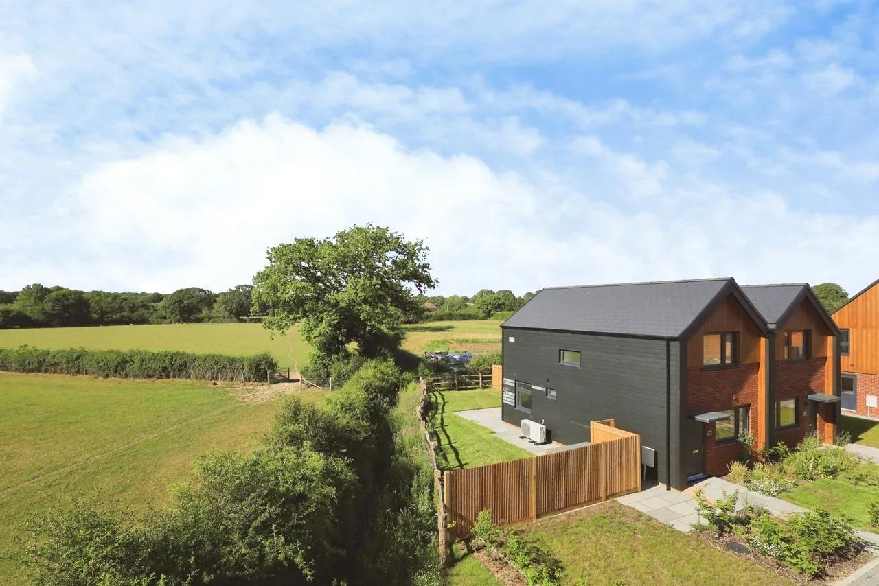 Camberlot Road, Upper Dicker, BN27, photo 18