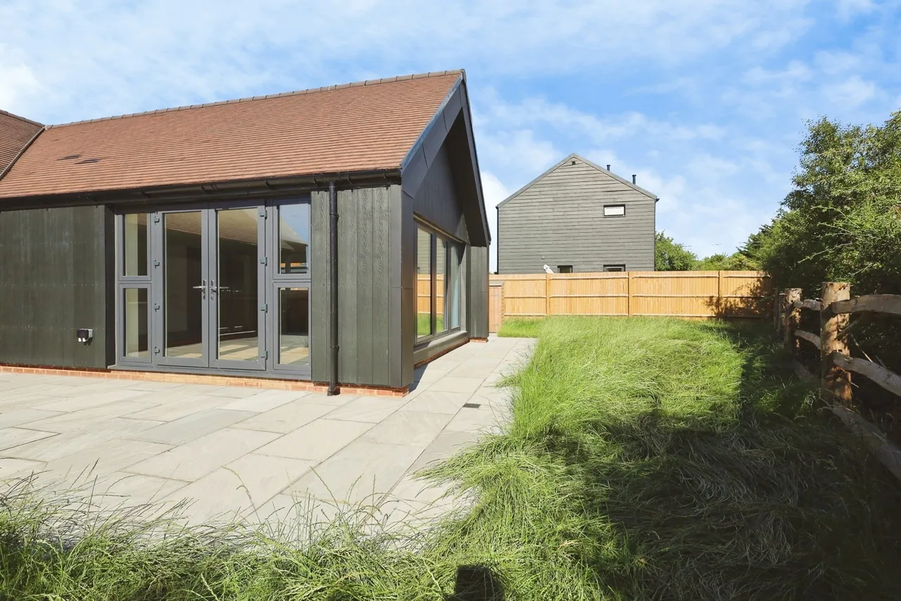 Camberlot Road, Upper Dicker, BN27, photo 5