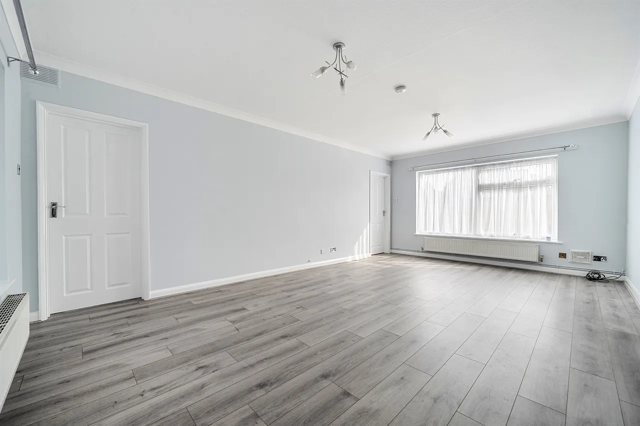 All Saints Avenue, Maidenhead, SL6, photo 3