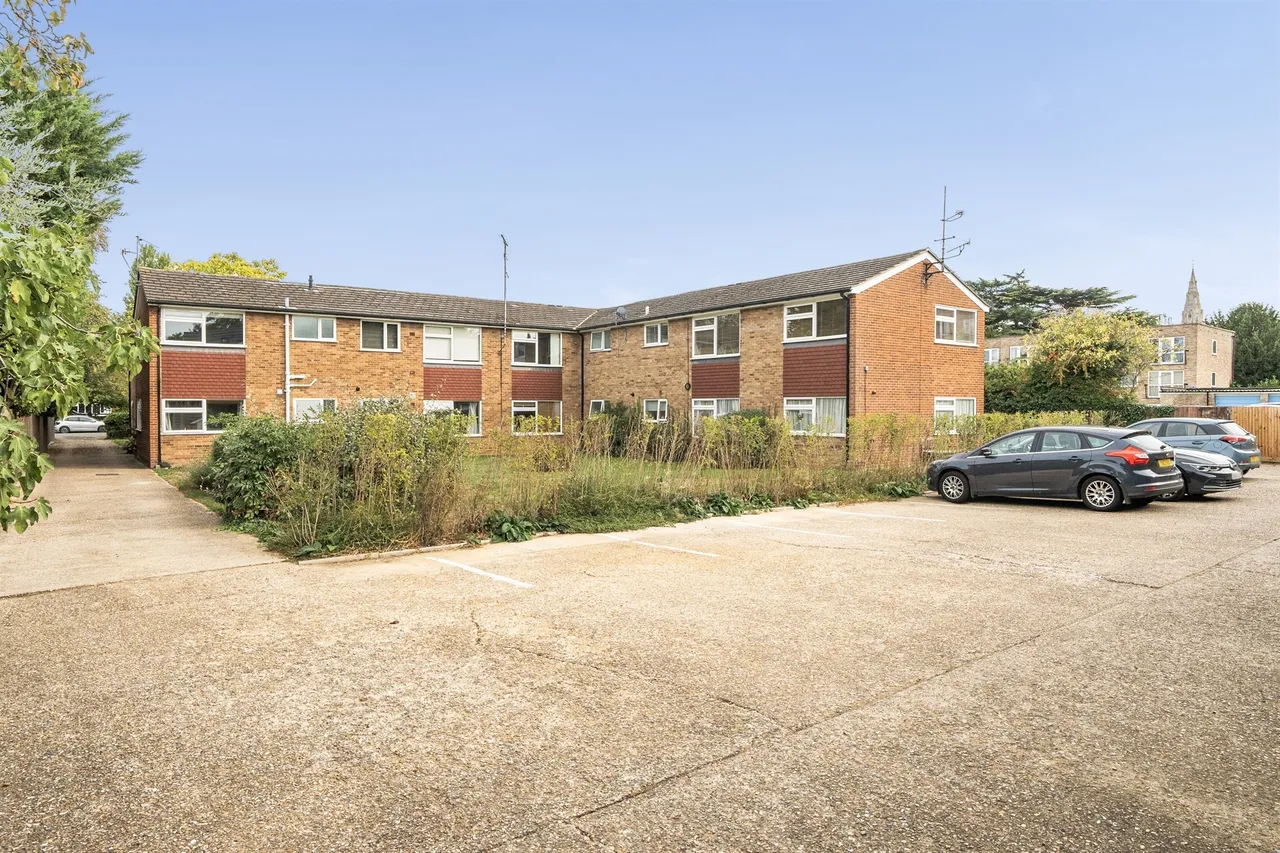 All Saints Avenue, Maidenhead, SL6, photo 11