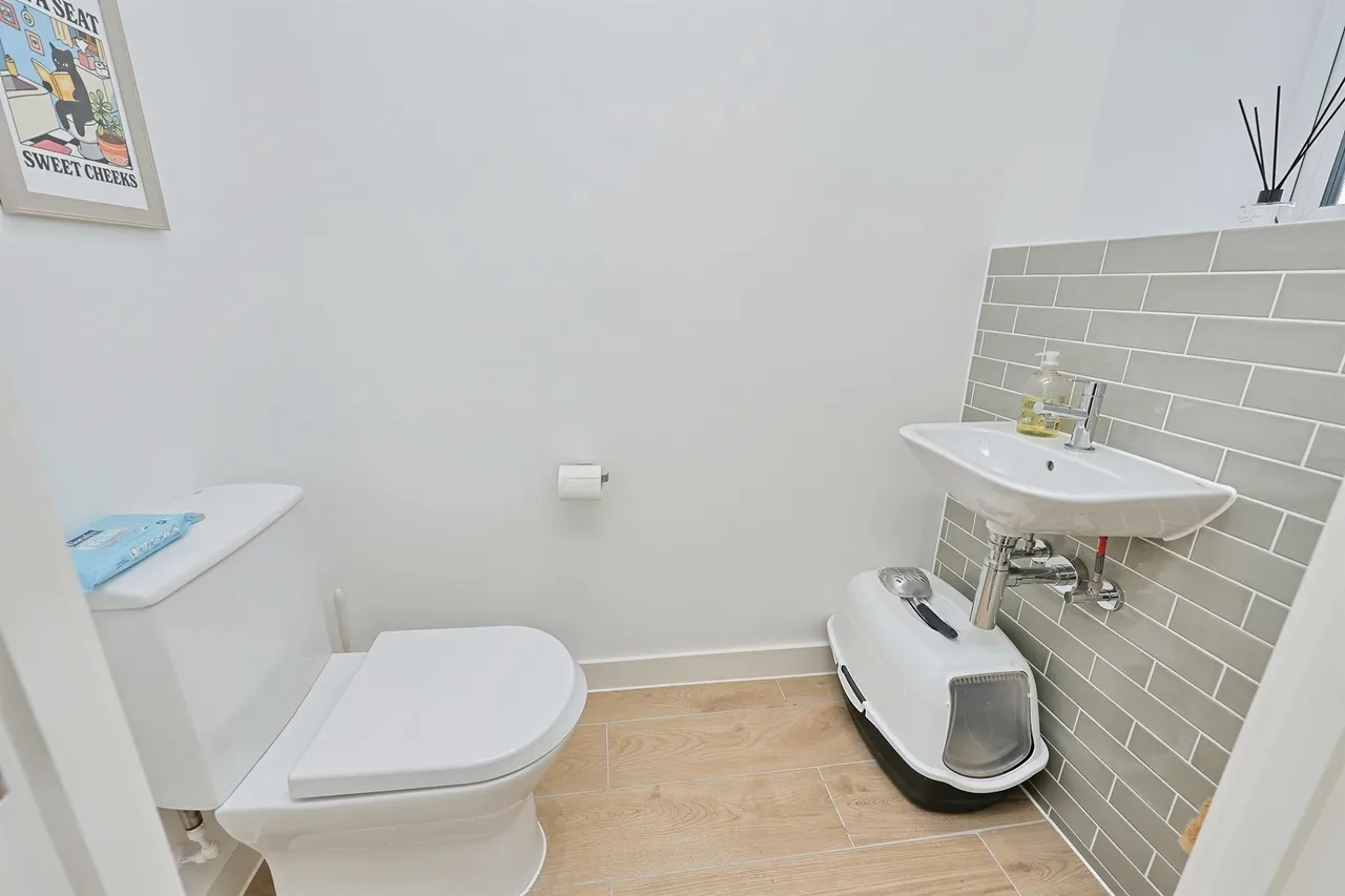 Ploughman Road, Swaffham, photo 9