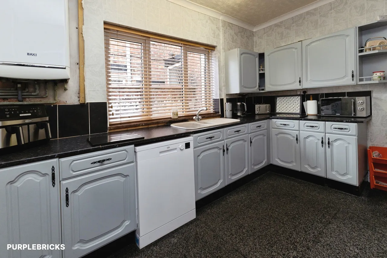 Queen Street, Saltburn-By-The-Sea, TS13, photo 8