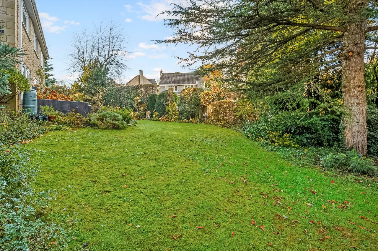 Springhill Close, Nailsworth, GL6, photo 21