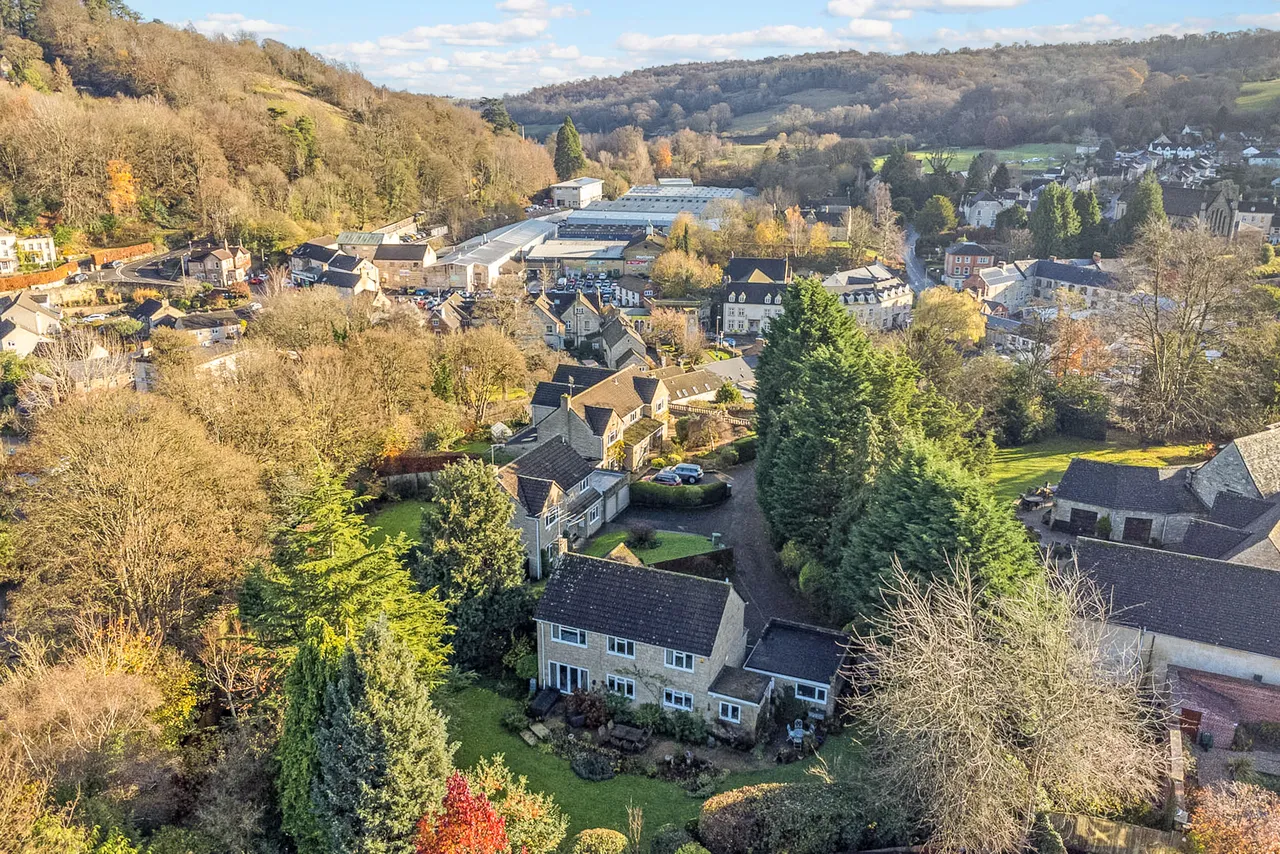 Springhill Close, Nailsworth, GL6, photo 14