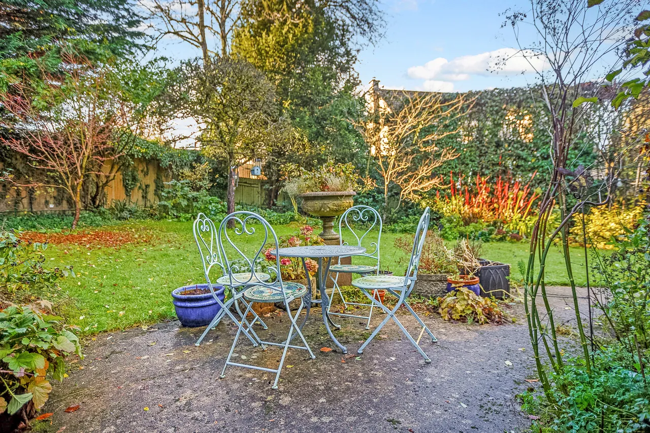 Springhill Close, Nailsworth, GL6, photo 15