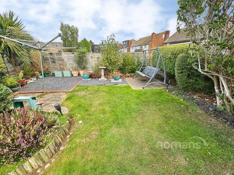 Newton Close, Slough, SL3, photo 5