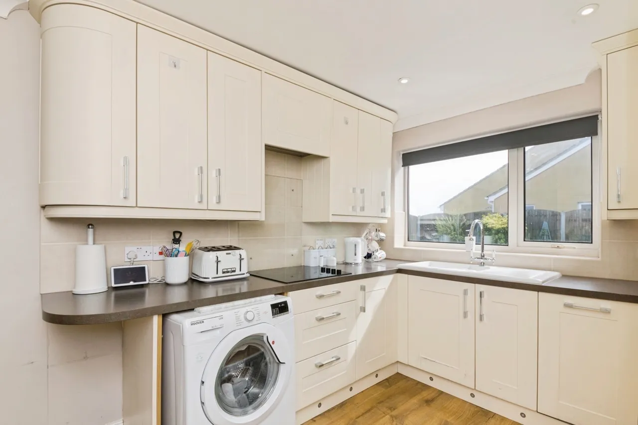 Bertram Avenue, Little Clacton, Clacton-on-Sea, Essex, CO16, photo 5