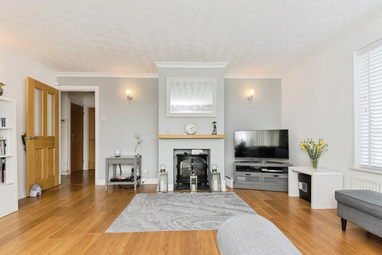 Bertram Avenue, Little Clacton, Clacton-on-Sea, Essex, CO16, photo 4