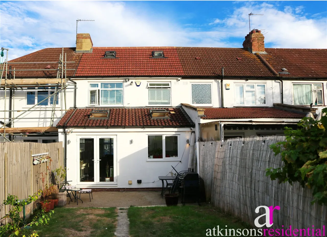 Broadlands Avenue, Enfield, EN3, photo 22