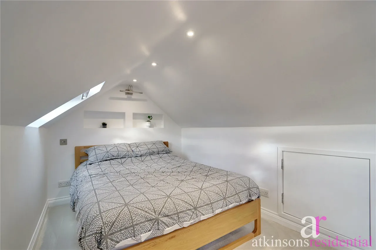 Broadlands Avenue, Enfield, EN3, photo 18