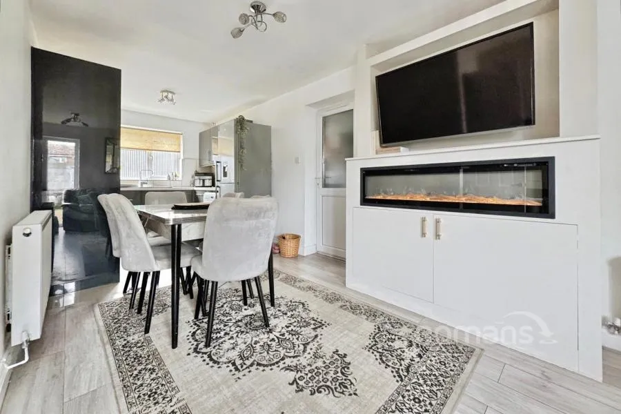 Rockfield Way, College Town, GU47, photo 2