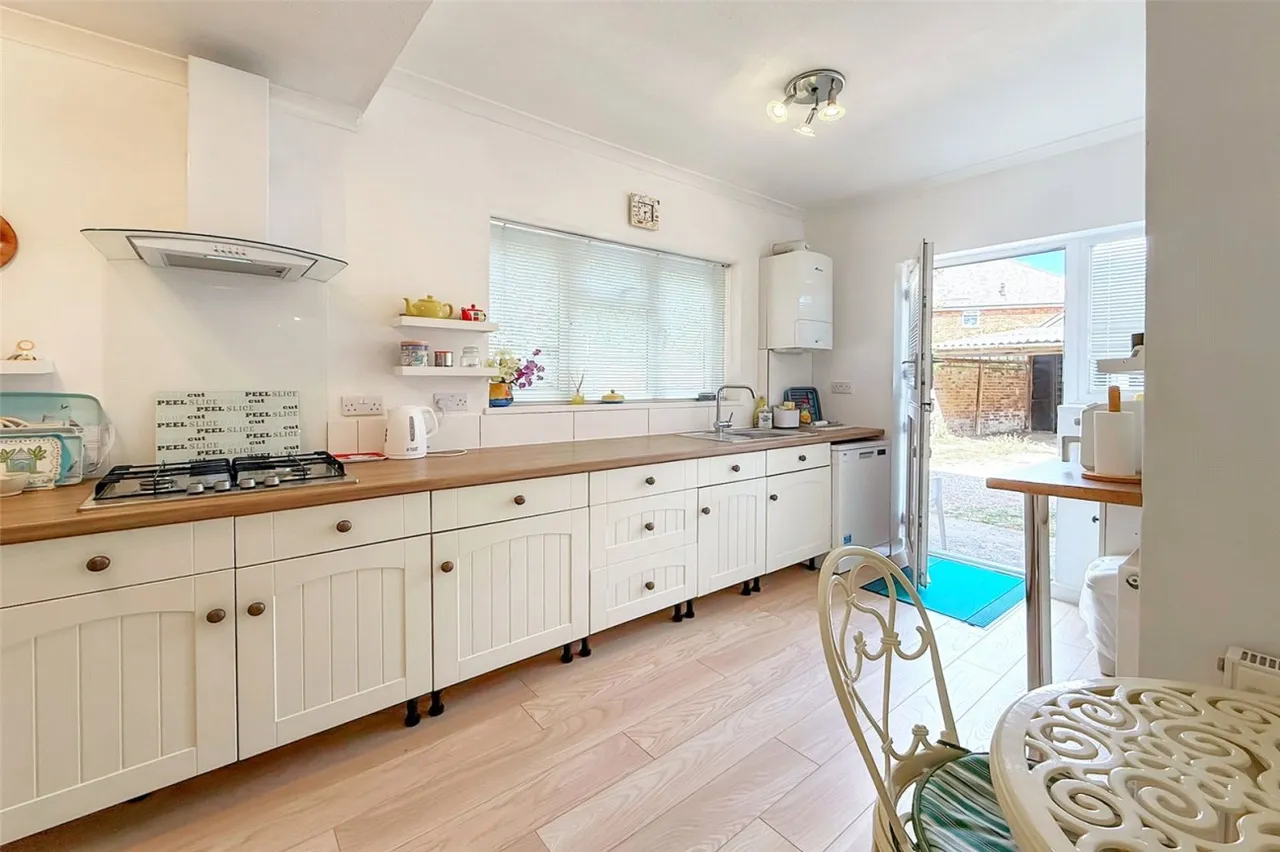 Littlehampton, BN17, photo 18