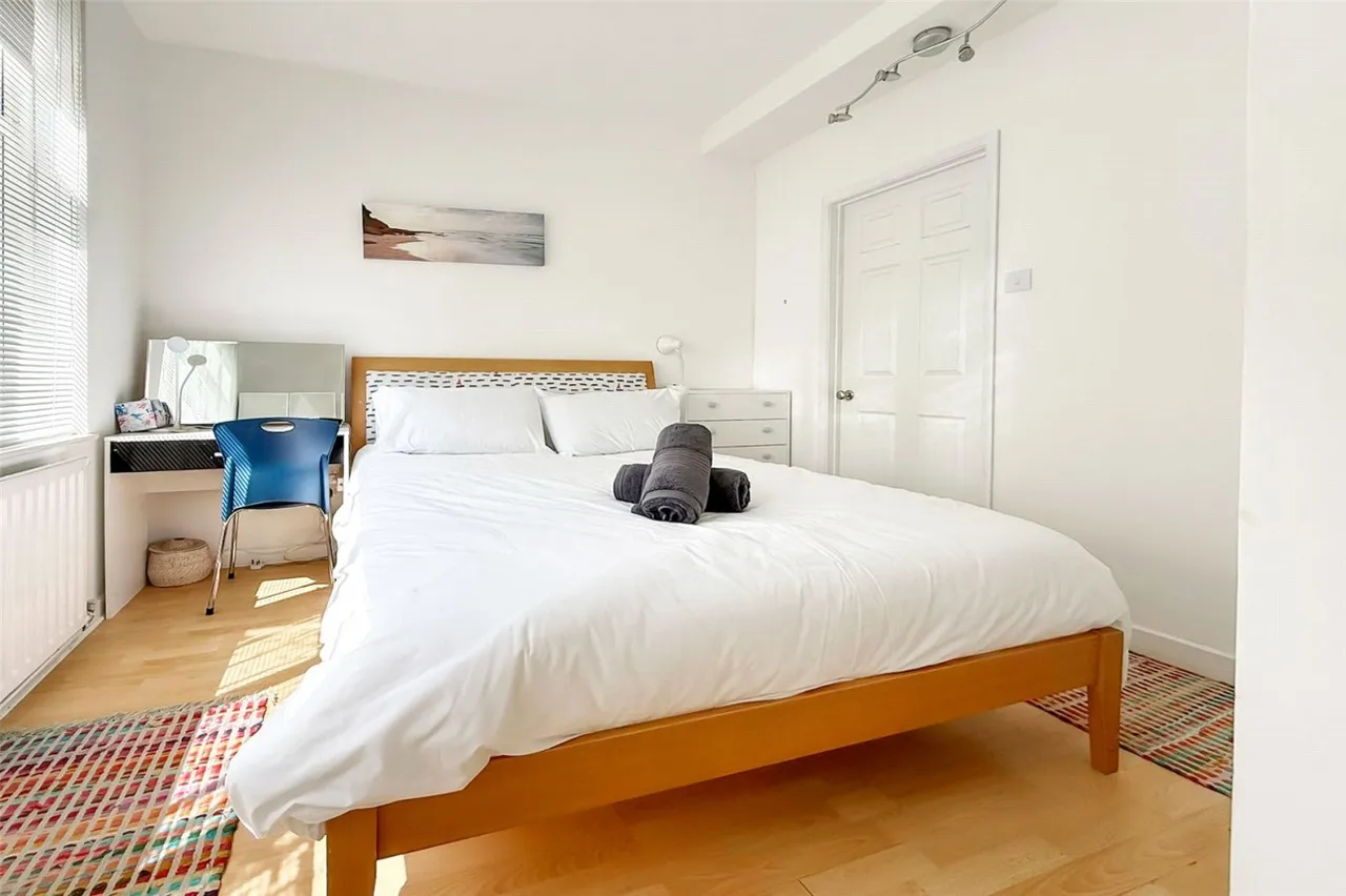 Littlehampton, BN17, photo 9