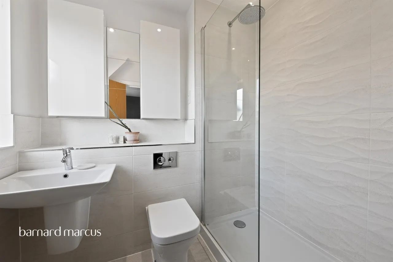 Guardhouse Way, London, NW7, photo 9