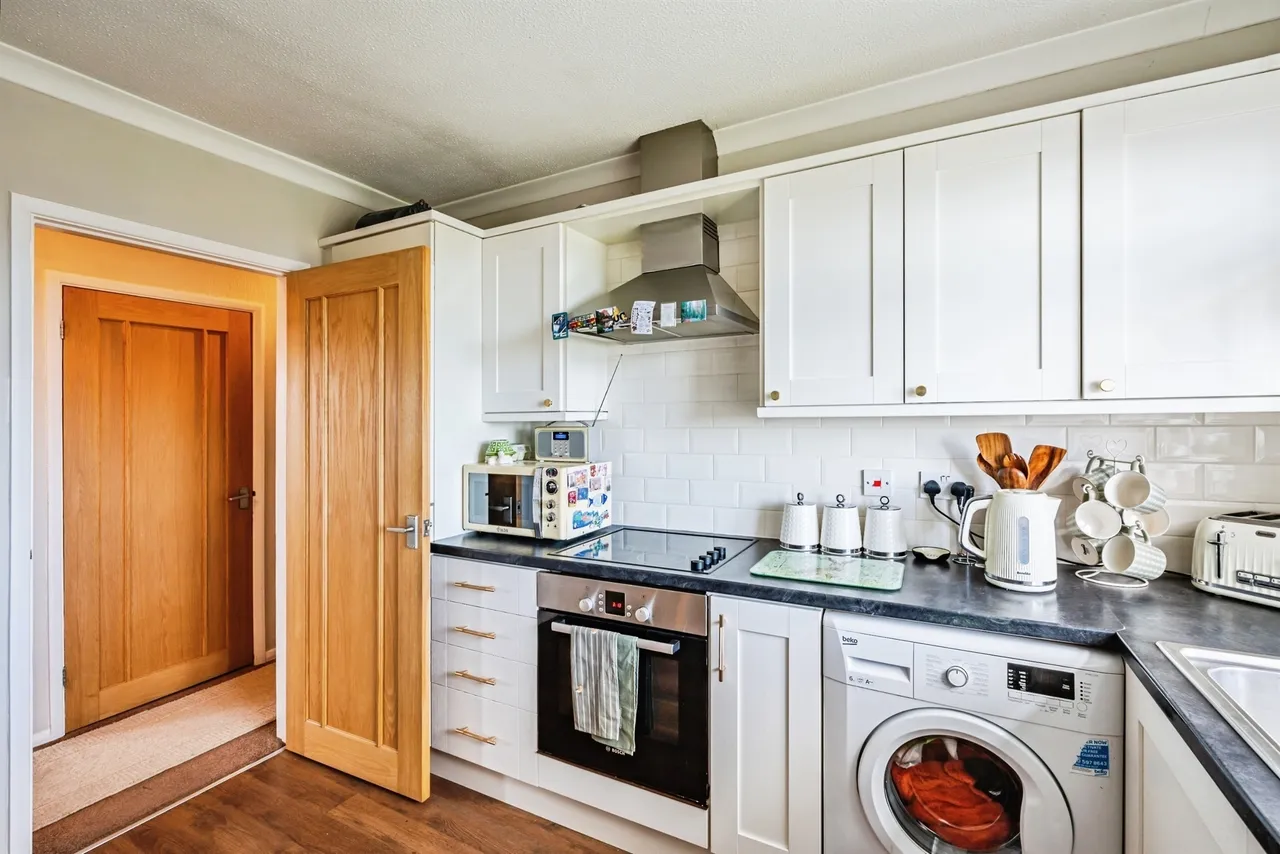 Timberlaine Road, Pevensey Bay, BN24, photo 6