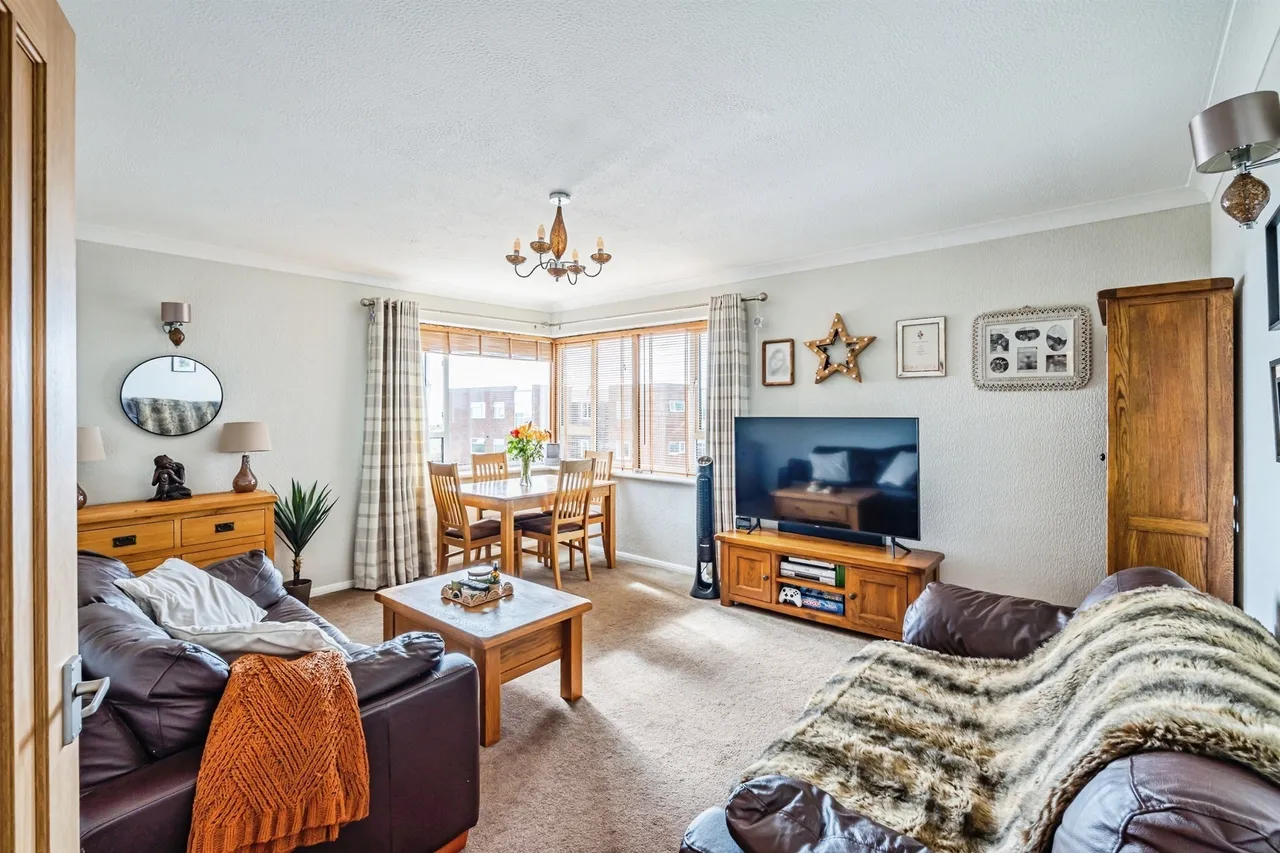 Timberlaine Road, Pevensey Bay, BN24, photo 3