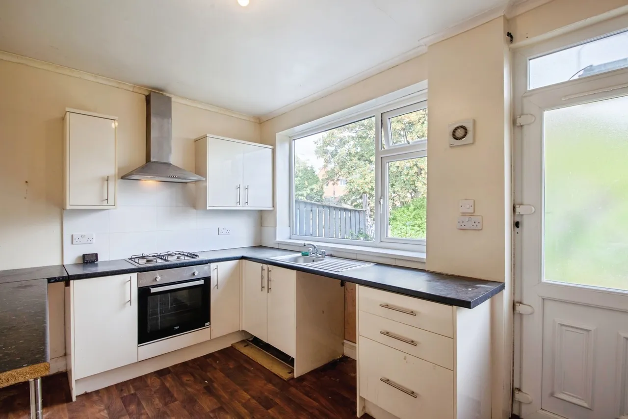 Skelwith Close, Sheffield, S4, photo 3