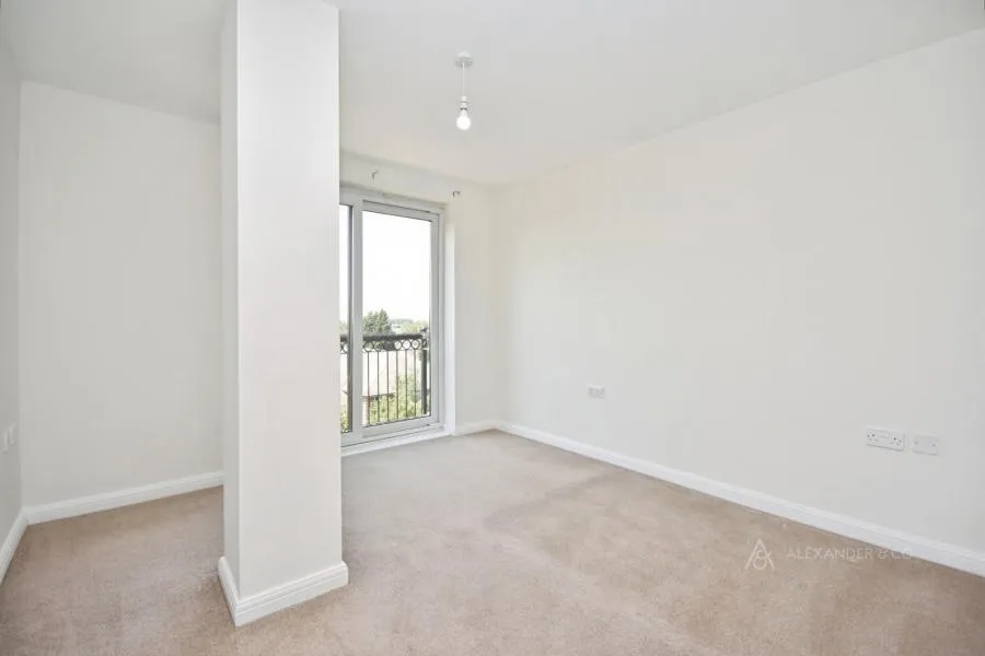 Oxford Road, Aylesbury, HP19, photo 7