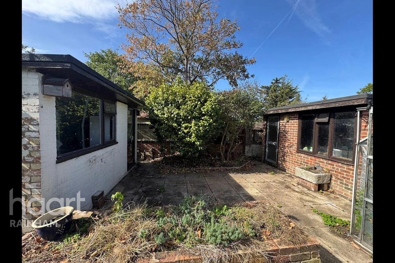 Allen Road, Rainham, RM13, photo 20