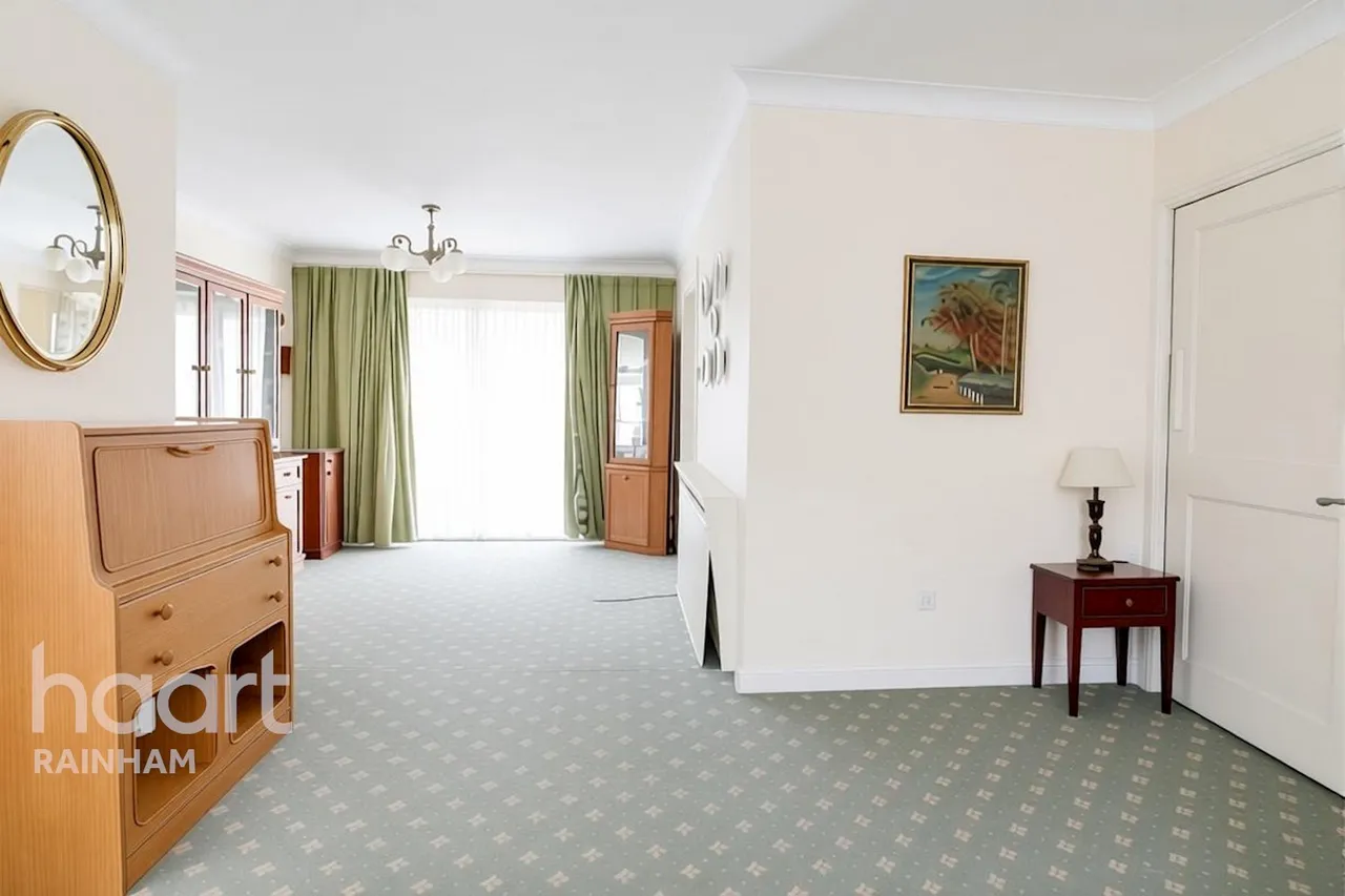 Allen Road, Rainham, RM13, photo 4